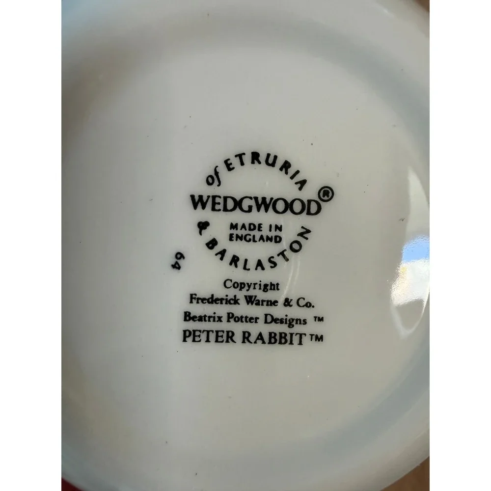 Wedgwood Peter Rabbit 2 Piece vintage Set White China Mug and Oatmeal Bowl Boxed